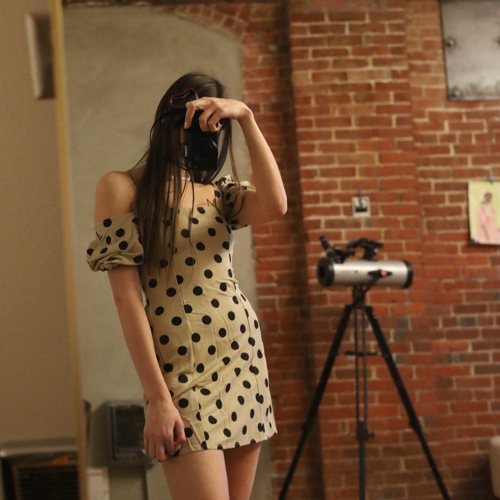 Mango mini dress 🍓 - Picture 3 of 7